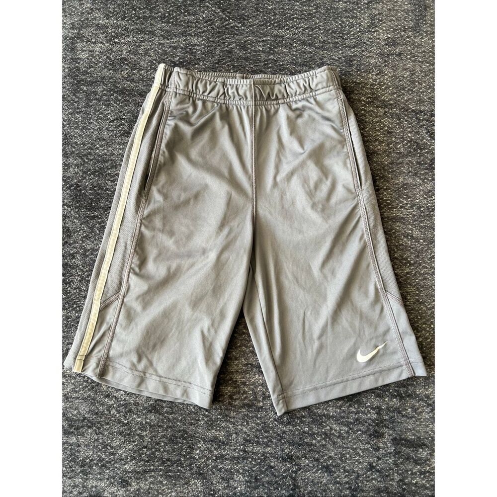 Nike Dri-FIT youth medium Athletic Shorts